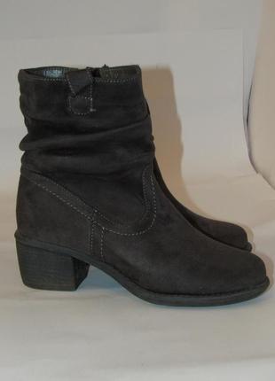 Esmara стильные ботинки на широком каблуке 37р (23,5см) b43