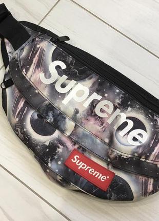 Сумка, бананка, поясная supreme