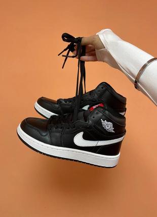 Кроссовки nike air jordan 1 retro «&nbsp;black / white swoosh&nbsp;»