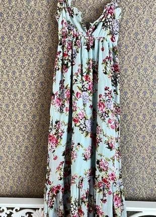 Красивое длинное платье сарафан lindex в цветочный принт.