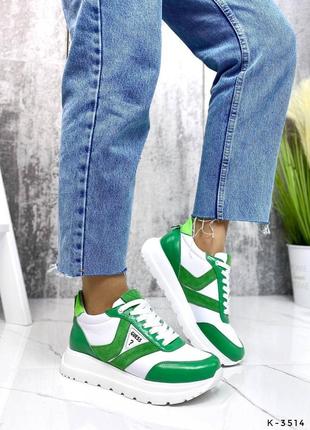Натуральні шкіряні білі кросівки з зеленими вставками10 фото