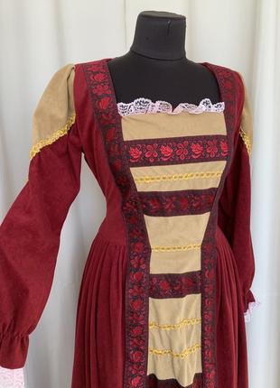 Средневековая дама королева принцесса ренессанс платье карнавальное3 фото