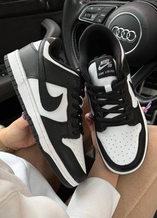 🔥женские кроссовки nike sb dunk low retro white black