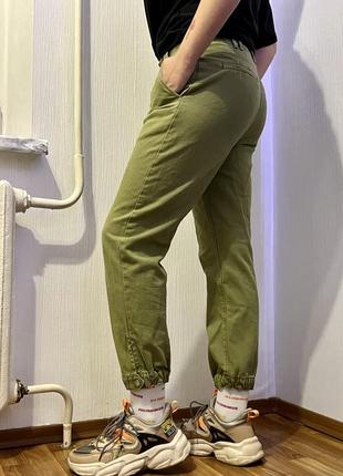 Джинсы зеленые джоггеры размер 40 house женские штаны6 фото