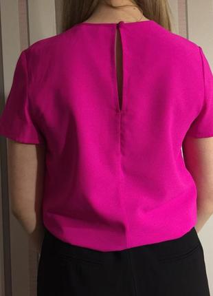 Неоновая розовая блуза с декором , топ s шифоновый2 фото