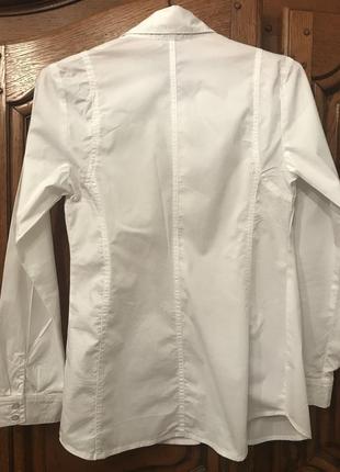Белая,базовая рубашка с вышивкой.4 фото