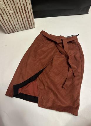 Стильная юбка под замш