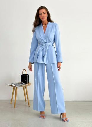 Костюм у стилі кежуал