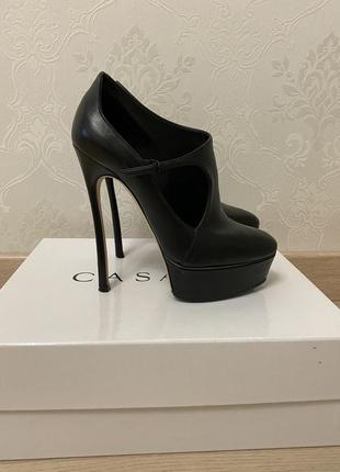 Ботильоны casadei