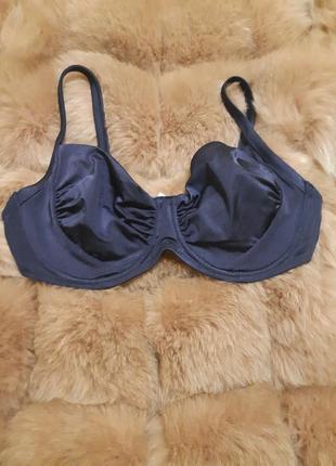 Бюстгалтер від купальника італія ямамей