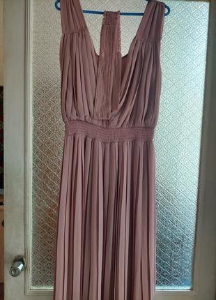 Платье вечернее
