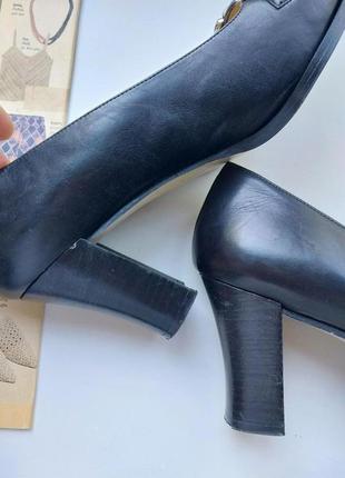 Женские кожаные туфли carvela 39-40р., черные, кожа5 фото