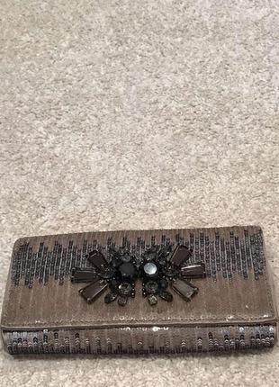 Женский кошелёк anya hindmarch