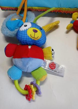 М'яка іграшка підвіска брязкальце на коляску кроватку biba toys tiny4 фото