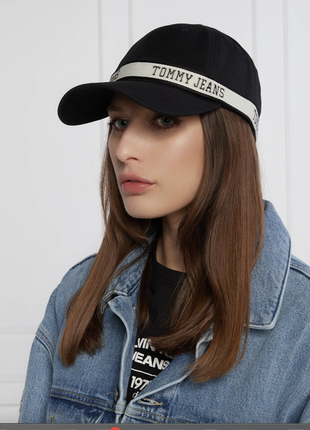 Кепка tommy jeans