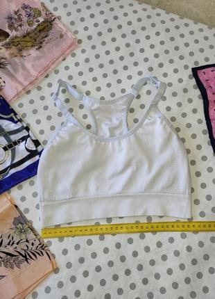 Спортивний топ