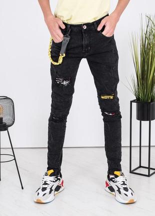 Чоловічі джинси модні молодіжні завужені рвані з латками1 фото