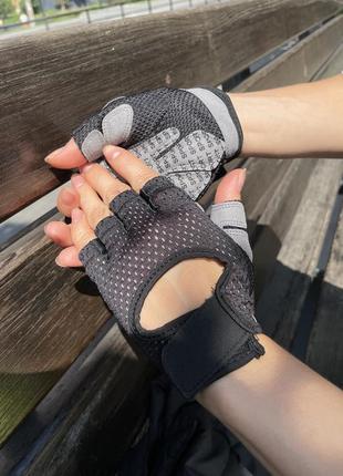 Жіночі рукавиці перчатки для спорту фітнесу пілону с м л