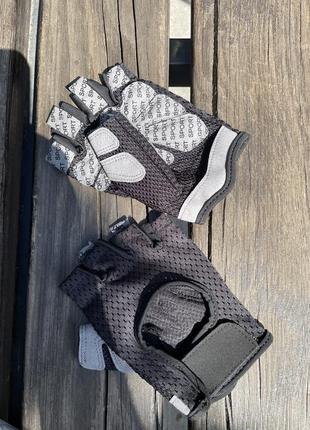 Жіночі рукавиці перчатки для спорту фітнесу пілону с м л