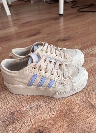 Adidas nizza platform w