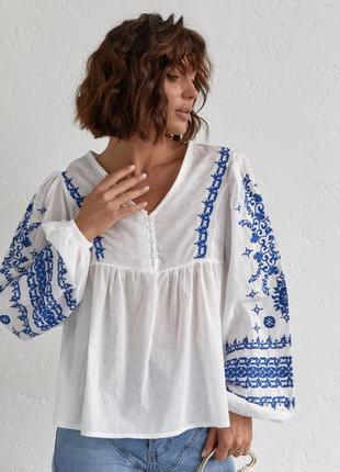 Вышиванка женская