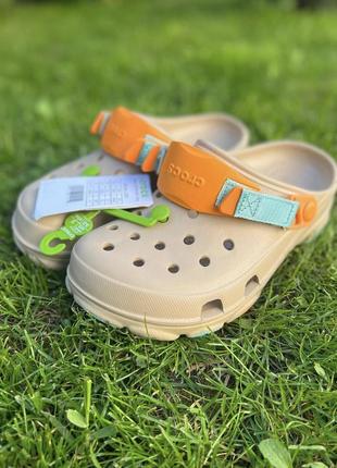 Оригінальні шльопанці crocs