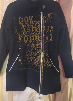 ,куртка кофта,удлиненая из плотной лана шерсть