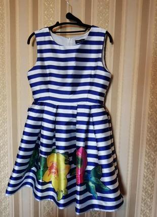 Елегантна сукня міді атлас s-m в смужку