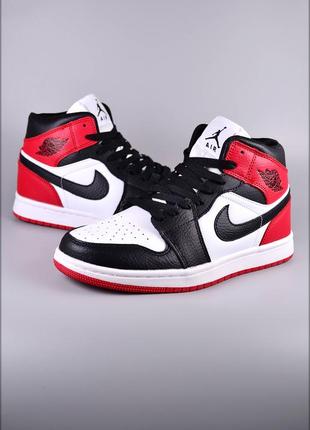 Мужские кроссовки nike air jordan rw1 фото