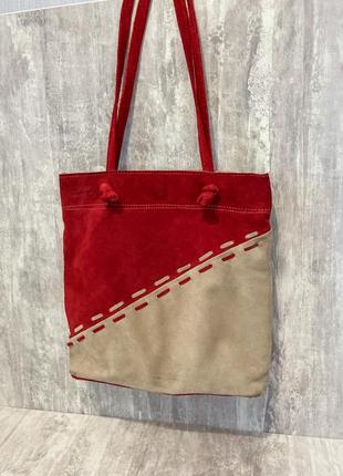 Замшева жіноча сумка червоно-білого кольору