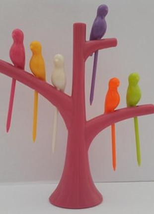 Стойка пластмассовая для канапе дерево с птичками1 фото