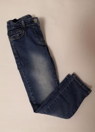 Стильные джинсы бренда primigi на 4 годика, рост 104 см