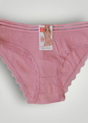 Бавовняні жіночі трусики в рубчик.