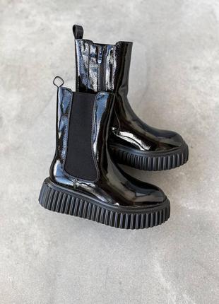 Черные лакированные демисезонные ботинки - челси на резинках 41р.7 фото