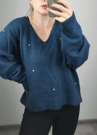 Чудовий теплий светр з бусами4 фото