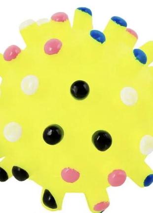 Игрушка мяч trixie с пищалкой для собак 6 см yellow