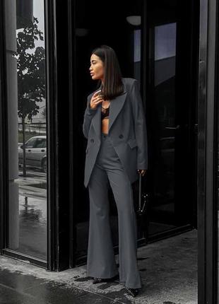 Женский элегантный классический графит темно-серый брючный костюм + пиджак тренд 2023