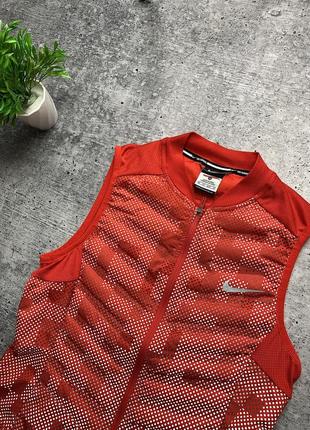 Женская жилетка nike aeroloft flashvest! из свежих коллекций!4 фото