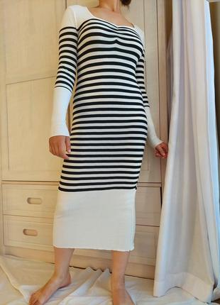 Сукня в смужку/чорно біла/ з жовгим рукавом/з вирізом/облягаюча/довга/zara/reserved/зара