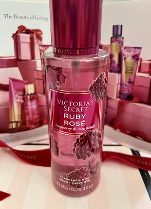 Victoria's secret ruby rose fragrance mist6 фото