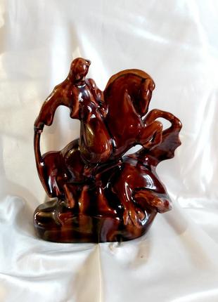 Винтажная статуэтка обливная майолика козак на коне