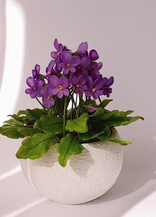 Лесные фиалки. ручная работа