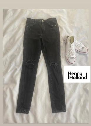 Рваные черные джинсы skinny by henry holland
