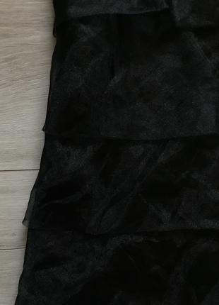 Маленьке чорне плаття з оборками з органзи rinascimento4 фото