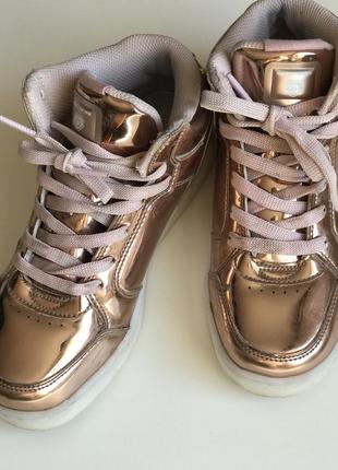 Кроссовки sketchers 3