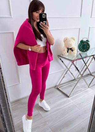 Шикарний костюм/ предоплата