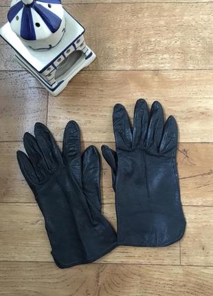 Кожаные перчатки. демисезонные перчатки. перчатки весна/осень1 фото