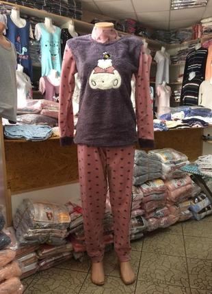 Піжама жіноча флиссовая з вишивкою і маскою для сну3 фото