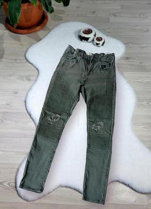 Актуальные джинсы в оливковом цвете zara boys
