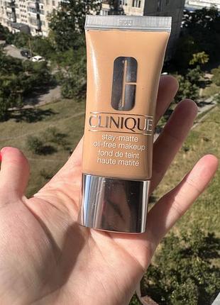 Матирующий тональный крем для лица clinique stay-matte oil-free makeup, cn 90 sand, 30 мл
